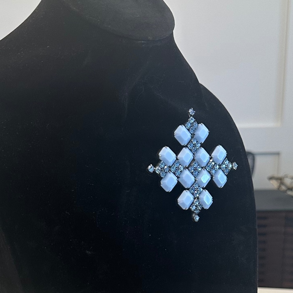 DANNY POLLAK - Pale Blue Milk Glass & Light Sapphire Crystal Geometric Brooch - Picture 3 of 11
